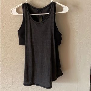 Lululemon tank with built in bra